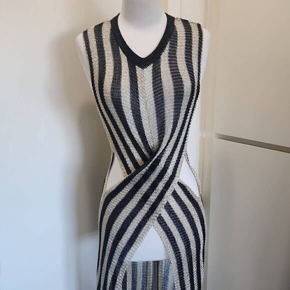Privy Privately Privileged Boulevard Blk/Gold Striped Dress, L, NWOT - Picture 5 of 9
